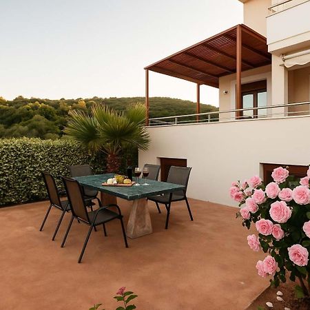 Villa Armonia - Beachfront Majestic Retreat Petalídhion Dış mekan fotoğraf